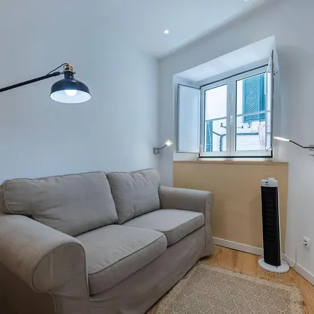 Apartament Alfama's Heart Studio By Lovelystay